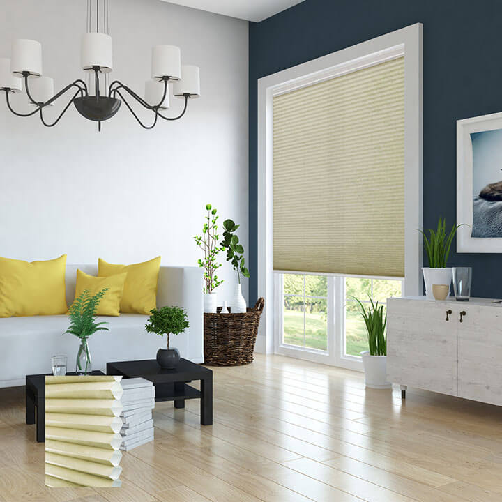 Brescia Cordless Light-Filtering Honeycomb Blinds Spring Green